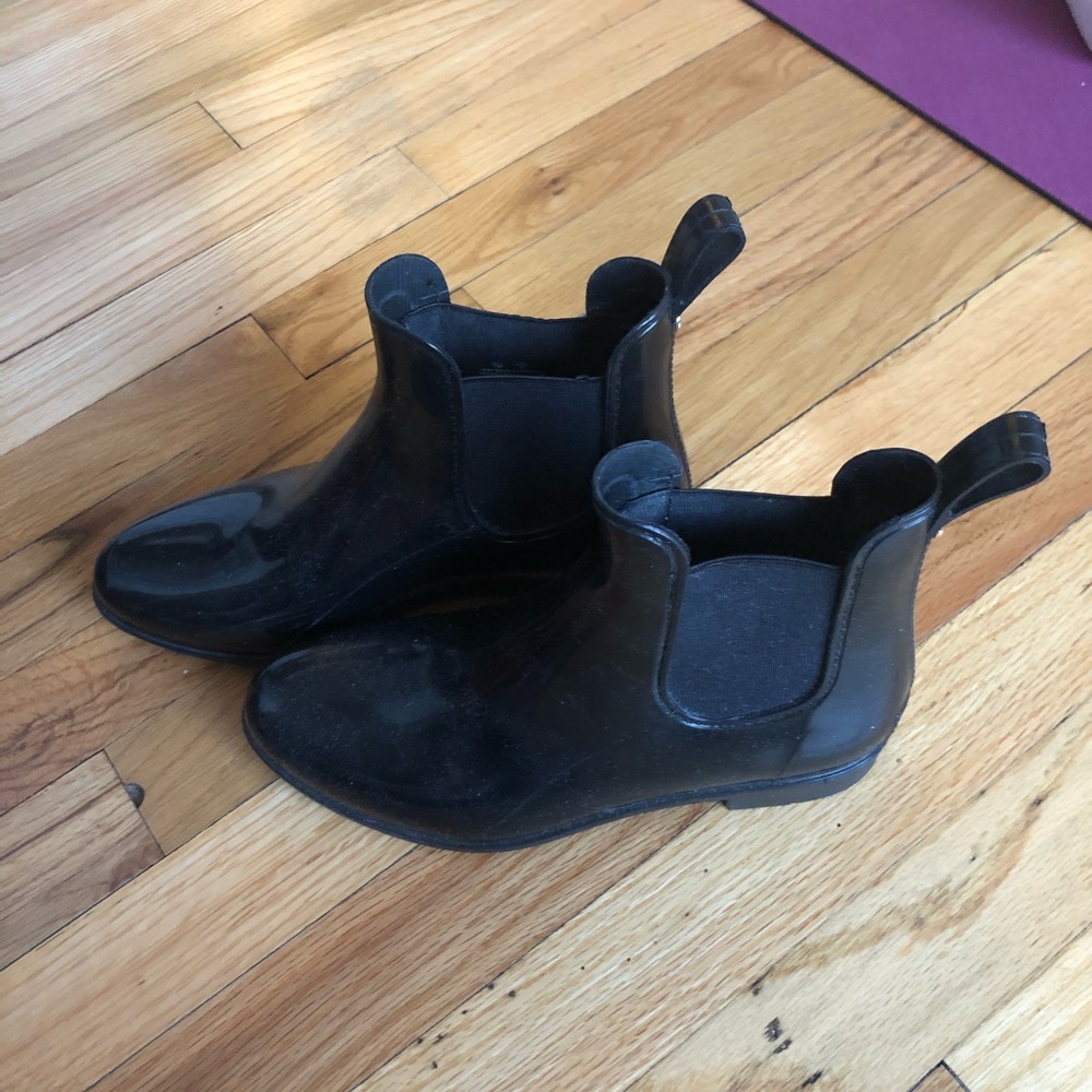 Black rain boots.